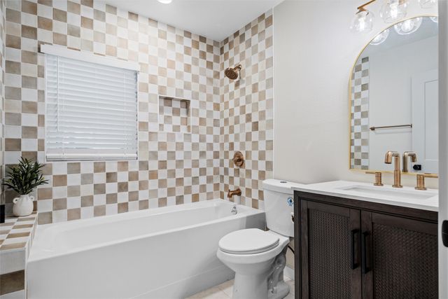 3409 Clary Avenue, Fort Worth, TX 76111