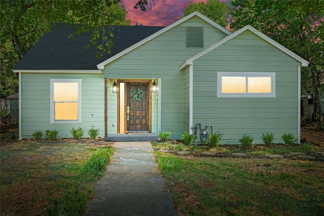 3409 Clary Avenue, Fort Worth, TX 76111