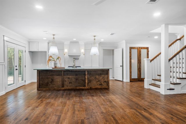 3409 Clary Avenue, Fort Worth, TX 76111
