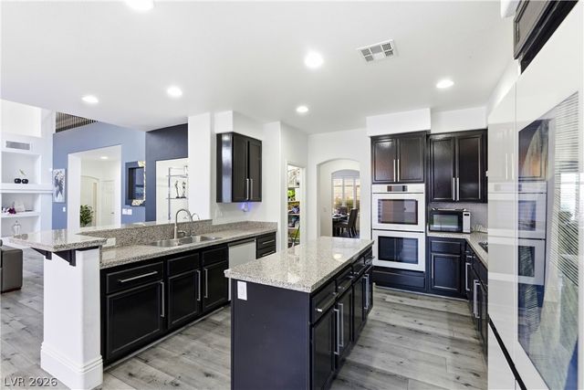 8820 Buffalo Cloud Avenue, Las Vegas, NV 89143