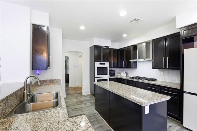 8820 Buffalo Cloud Avenue, Las Vegas, NV 89143