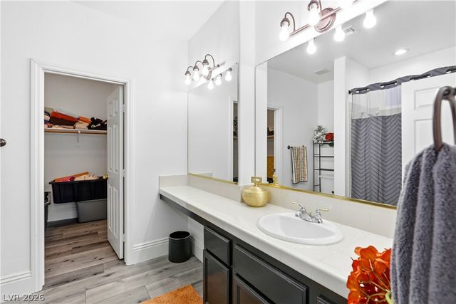 8820 Buffalo Cloud Avenue, Las Vegas, NV 89143