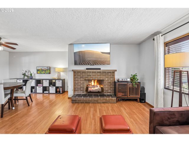 10015 Nw 17TH Ave, Vancouver, WA 98685