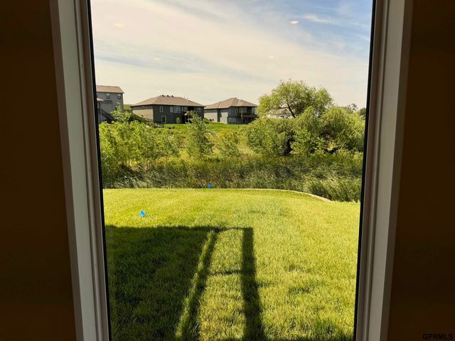 12667 Cooper Street, Papillion, NE 68138