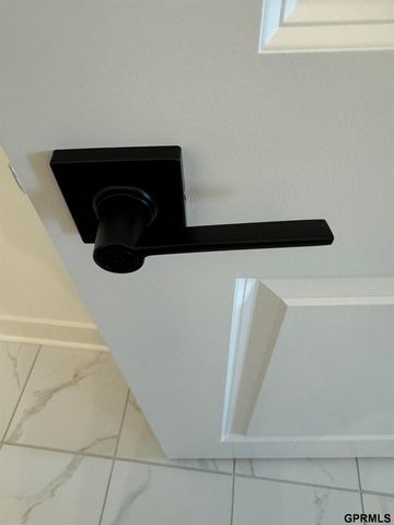 12667 Cooper Street, Papillion, NE 68138