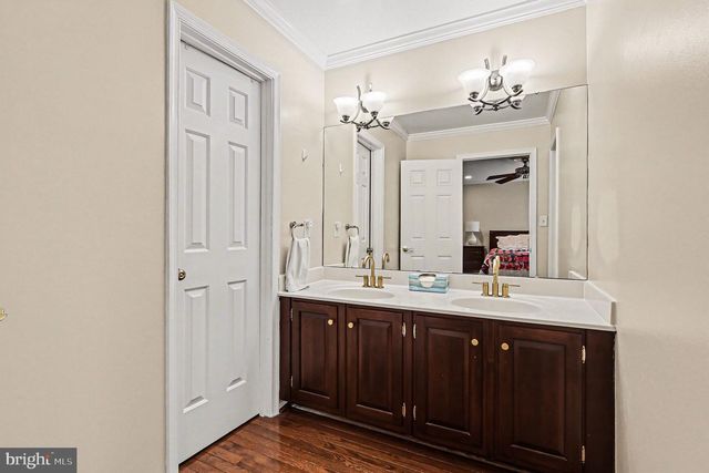 511 COUNCIL CT NE, Vienna, VA 22182