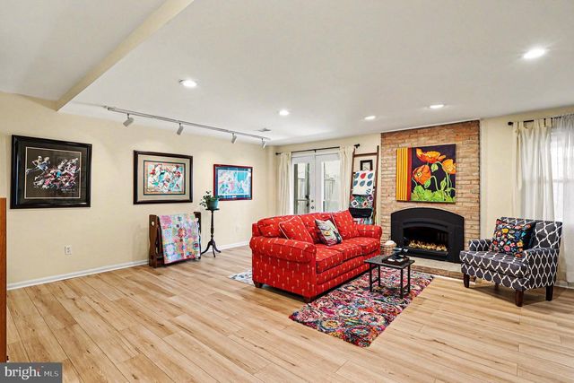 511 COUNCIL CT NE, Vienna, VA 22182