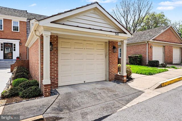 511 COUNCIL CT NE, Vienna, VA 22182