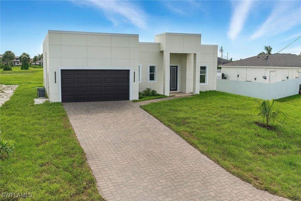 303 NW 26th AVE, Cape Coral, FL 33993