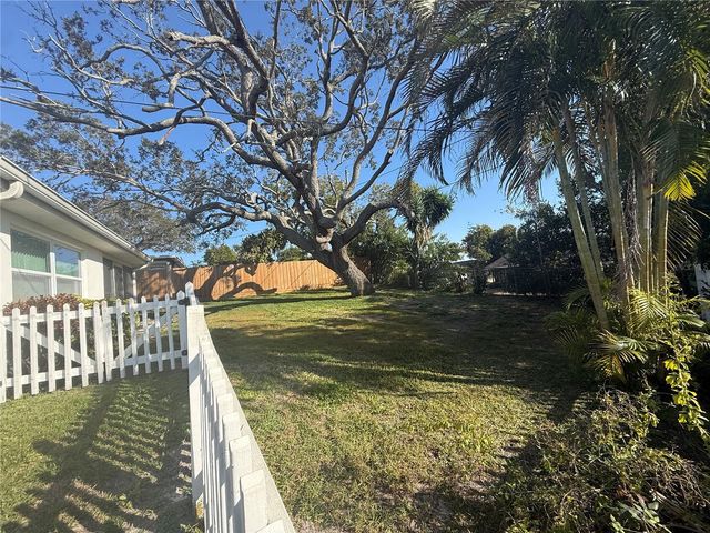 5412 GOLDEN NUGGET DRIVE, Holiday, FL 34690