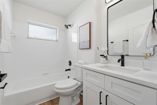 22536 LAURELDALE DRIVE, Lutz, FL 33549