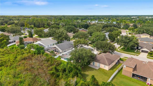 22536 LAURELDALE DRIVE, Lutz, FL 33549