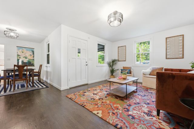 1908 Iron Street, North Charleston, SC 29406