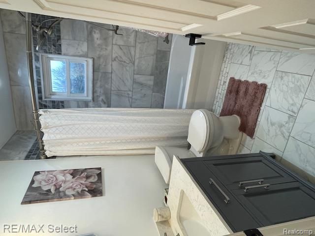 9367 Longmeadow Court, Tyrone Township, MI 48430