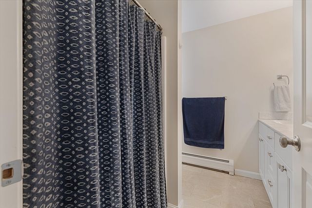 77 Old Keene Rd, Athol, MA 01331