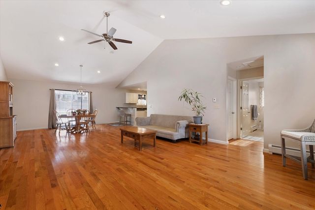 77 Old Keene Rd, Athol, MA 01331