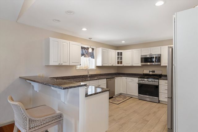 77 Old Keene Rd, Athol, MA 01331