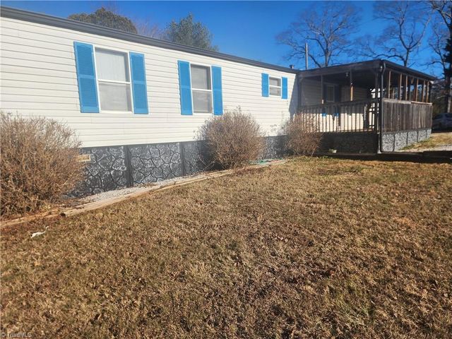 1588 Pilot Westfield Road, Pilot Mountain, NC 27041