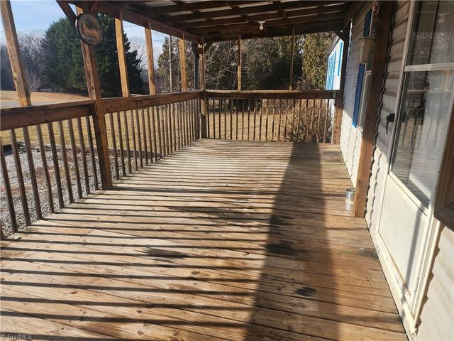 1588 Pilot Westfield Road, Pilot Mountain, NC 27041