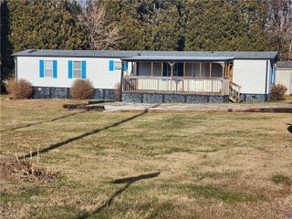 1588 Pilot Westfield Road, Pilot Mountain, NC 27041