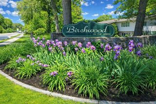 4426 Wilshire Lane 4426, Oakdale, NY 11769