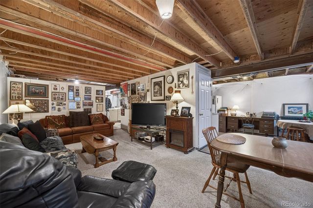 5721 W Asbury Place, Lakewood, CO 80227