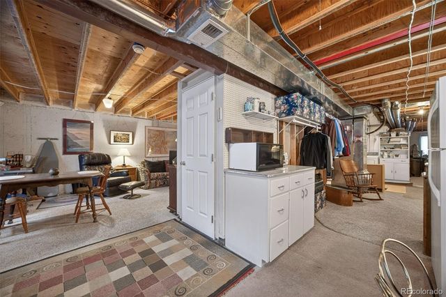 5721 W Asbury Place, Lakewood, CO 80227