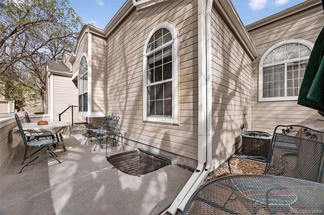 5721 W Asbury Place, Lakewood, CO 80227