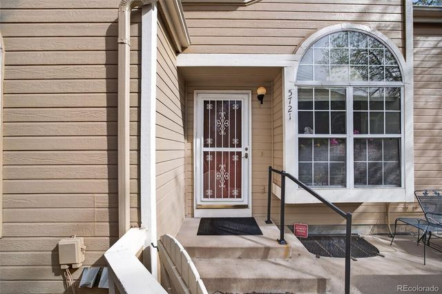 5721 W Asbury Place, Lakewood, CO 80227