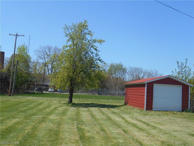 5845 Woodman Avenue, Ashtabula, OH 44004