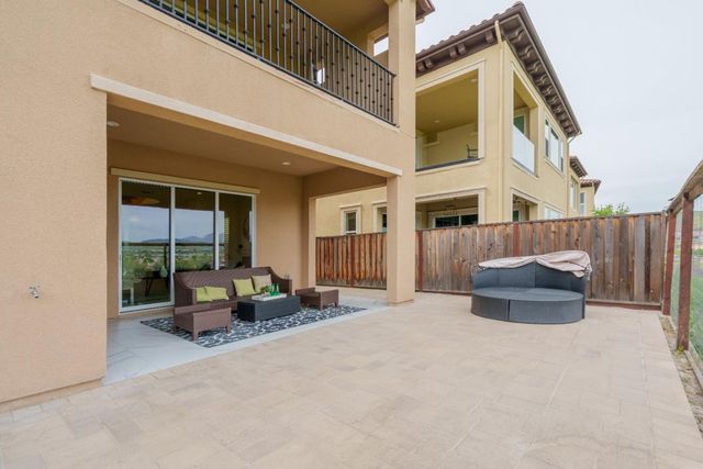 1195 Trumpet Vine Lane, San Ramon, CA 94582