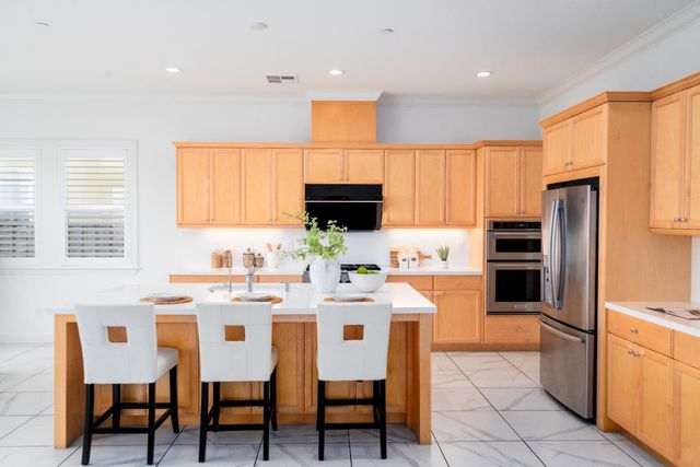 1195 Trumpet Vine Lane, San Ramon, CA 94582