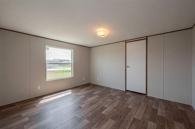 540 Ashlawn Drive, Conroe, TX 77303