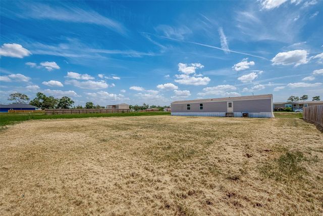 540 Ashlawn Drive, Conroe, TX 77303