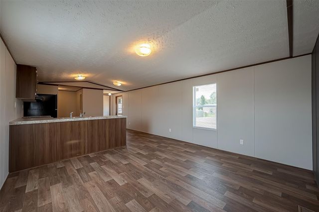 540 Ashlawn Drive, Conroe, TX 77303