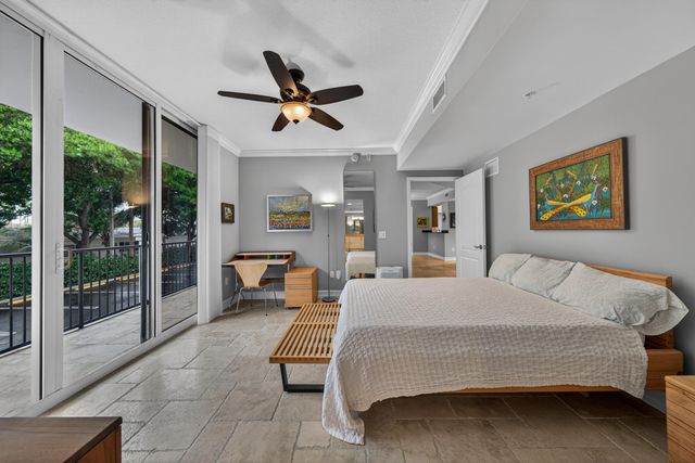 101 SE 20th Avenue 201, Deerfield Beach, FL 33441