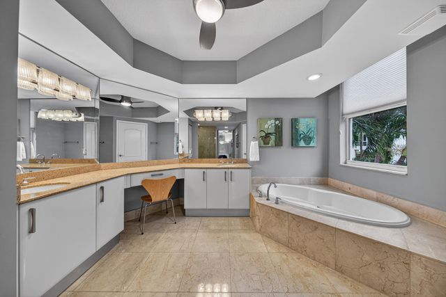 101 SE 20th Avenue 201, Deerfield Beach, FL 33441