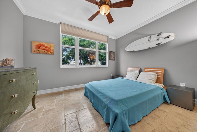 101 SE 20th Avenue 201, Deerfield Beach, FL 33441