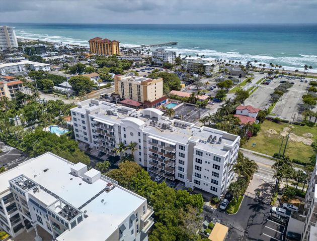 101 SE 20th Avenue 201, Deerfield Beach, FL 33441