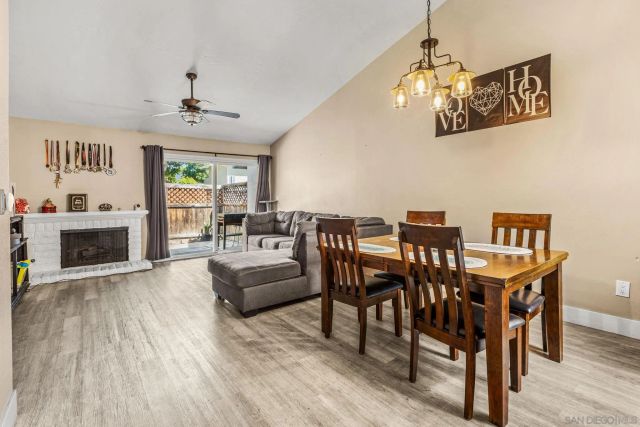 2427 Turnbridge Gln, Escondido, CA 92027