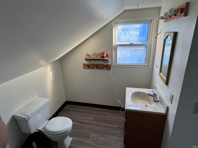 454 S Lincoln Street, Orleans, IN 47452