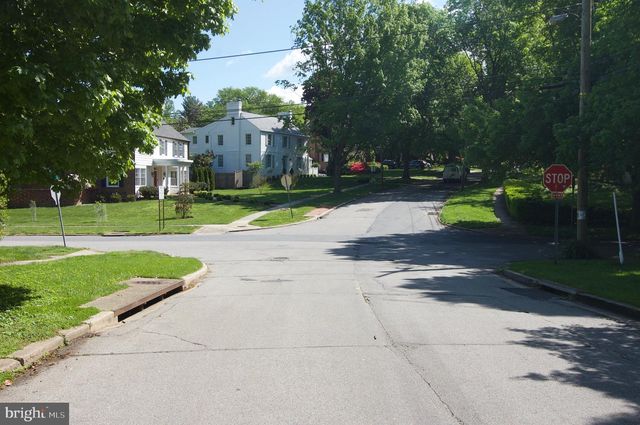 3803 LELAND ST, Chevy Chase, MD 20815