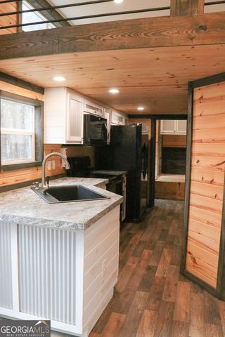 1217 Henderson Circle, Lyerly, GA 30730