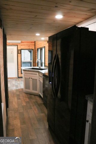 1217 Henderson Circle, Lyerly, GA 30730