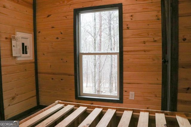 1217 Henderson Circle, Lyerly, GA 30730