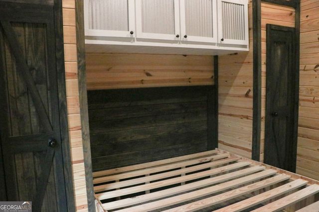 1217 Henderson Circle, Lyerly, GA 30730