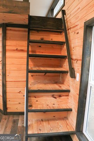 1217 Henderson Circle, Lyerly, GA 30730