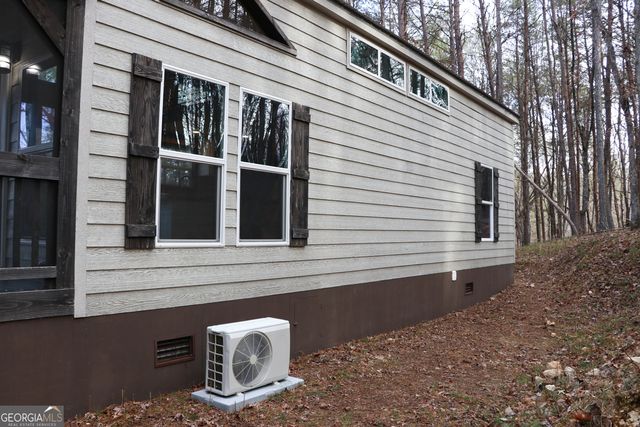 1217 Henderson Circle, Lyerly, GA 30730