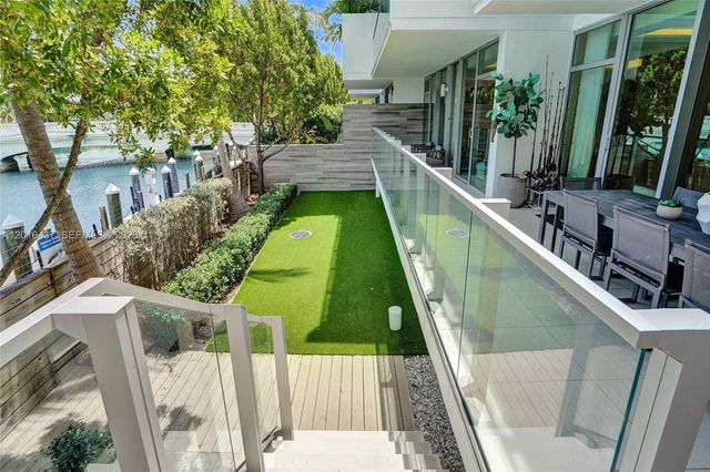 1201 20th St 204, Miami Beach, FL 33139