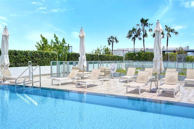 1201 20th St 204, Miami Beach, FL 33139